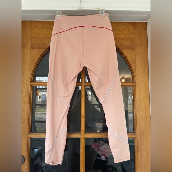 Fabletics Women's Motion 365 Leggings Petal Pink Size Large NWOT - Picture 4 of 4